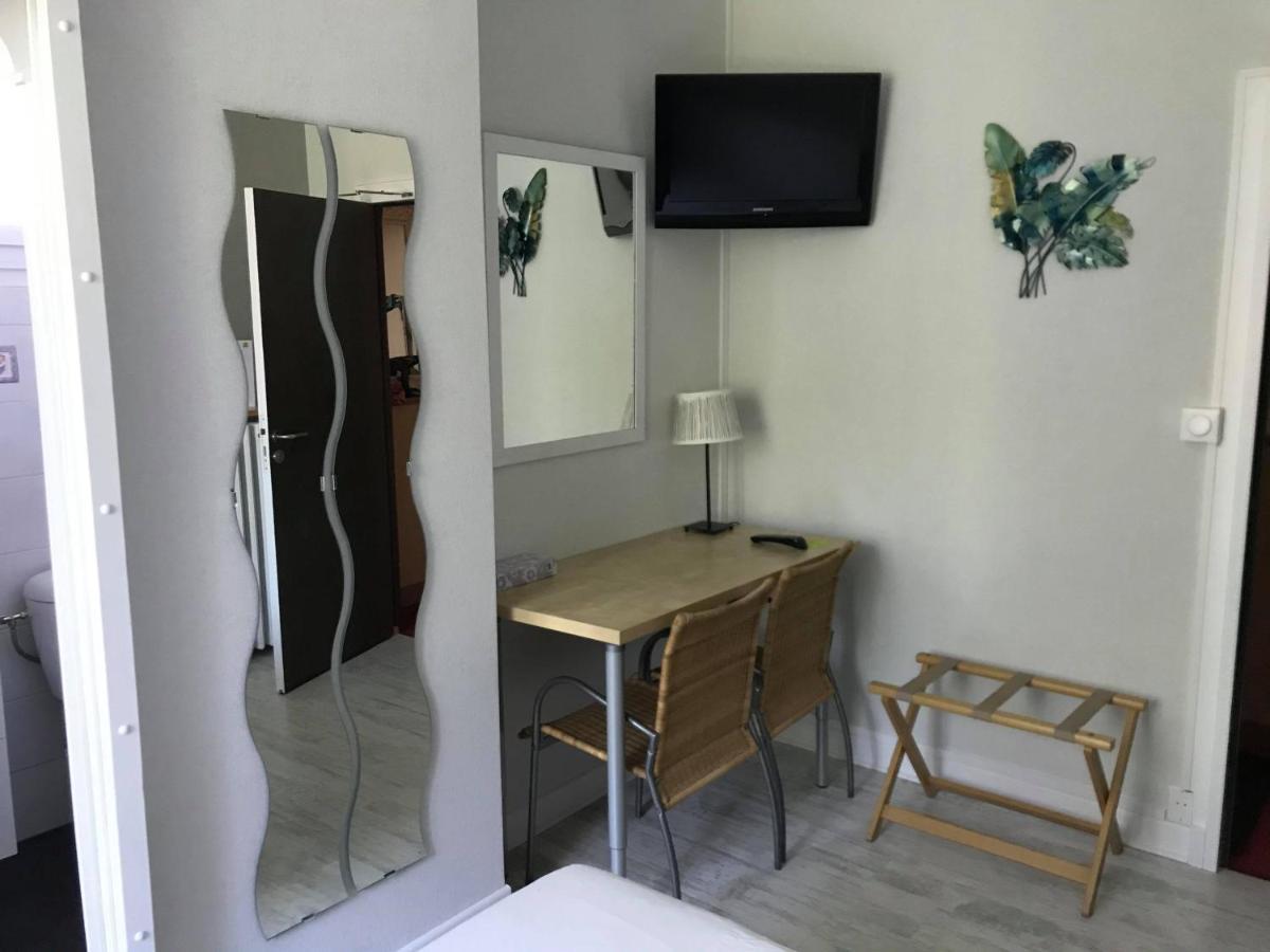 Logis Hotel L'Occitan 2 Etoiles Gaillac Dış mekan fotoğraf