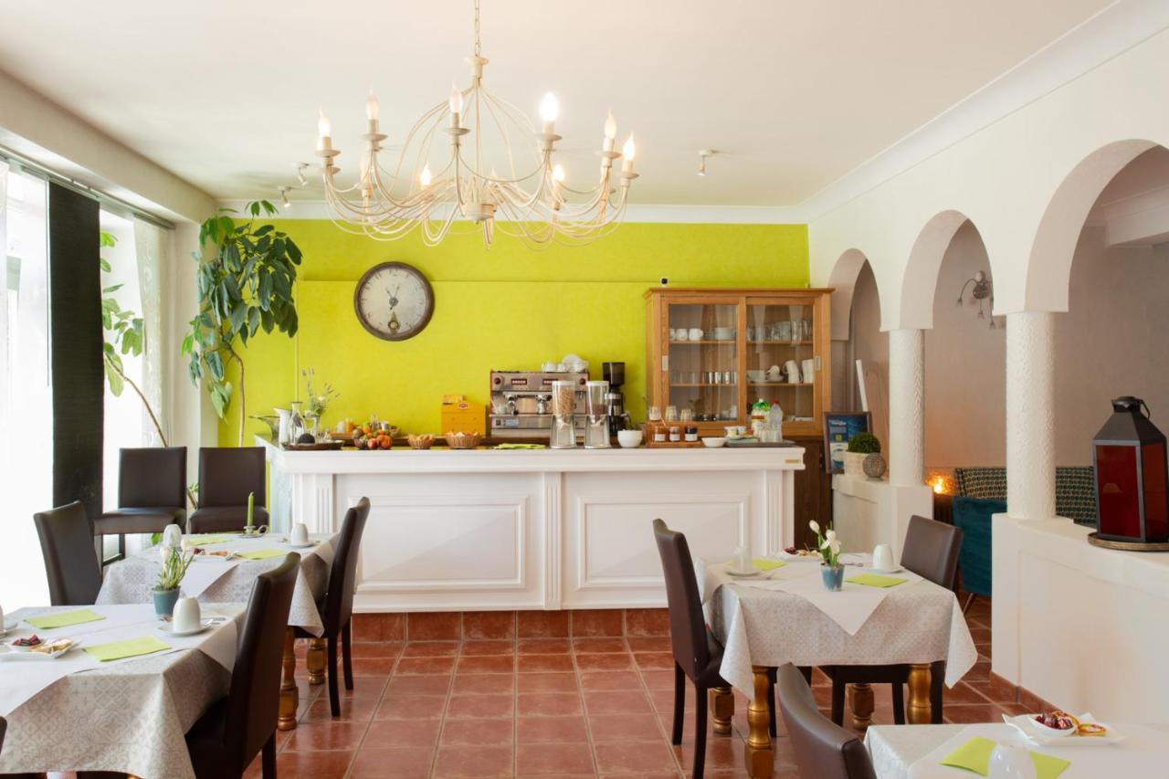 Logis Hotel L'Occitan 2 Etoiles Gaillac Dış mekan fotoğraf